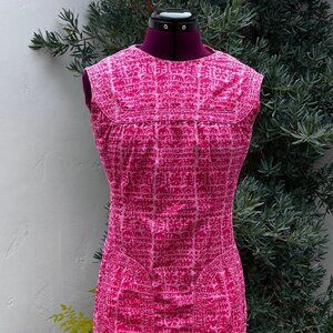 VINTAGE 1960s BARBIE PINK tiki-print shift dress for sun beach summer getaway
